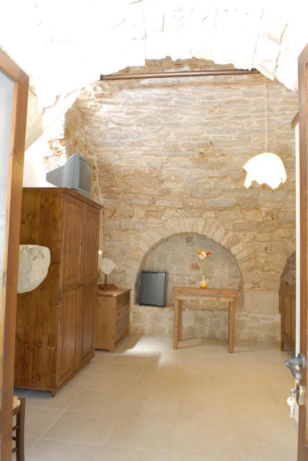 B&B Parco Del Lamione Джоя дел Коле Екстериор снимка